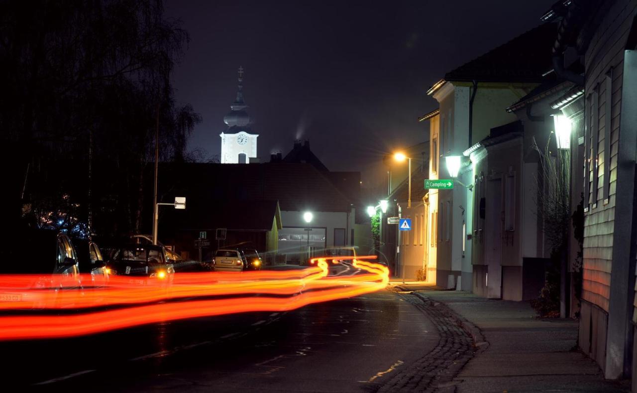 Weinbau Ettenauer Rohrendorf bei Krems Exterior foto